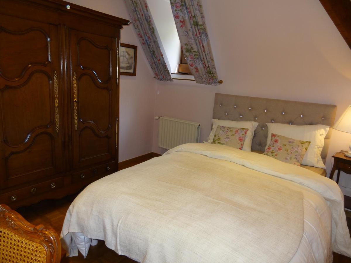 Le Chateau Des Eglantines Montignies-le-Tilleul ภายนอก รูปภาพ